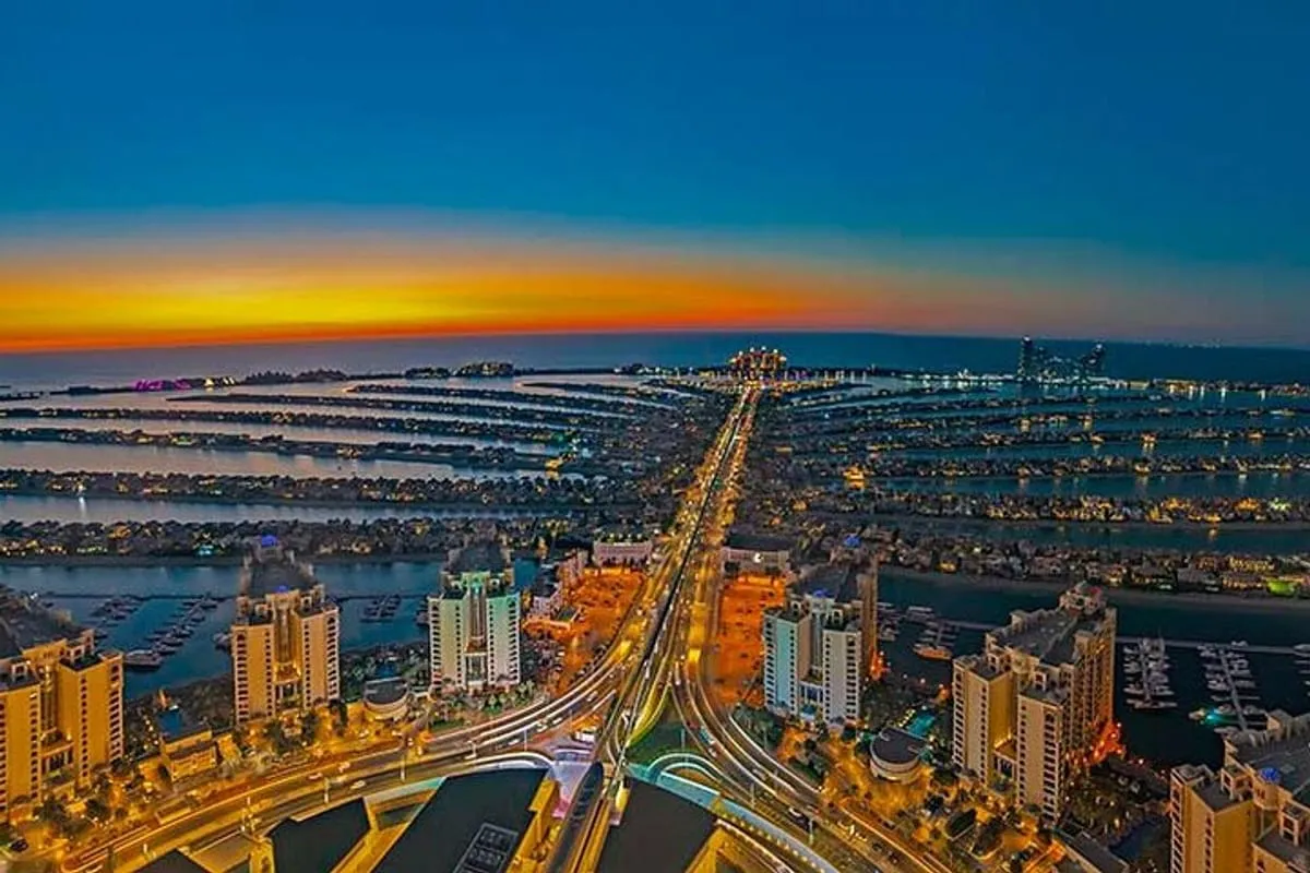 Luxurious | Fully Upgraded | Exclusive Four-Bedroom Penthouse