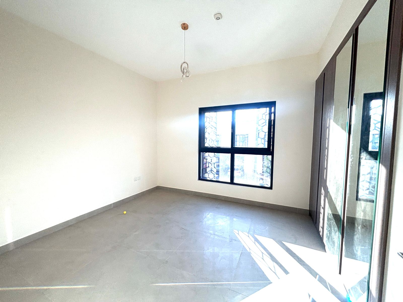 Single Row 3BR + Maid Townhouse | Private Garden | Sharjah Sustainable City